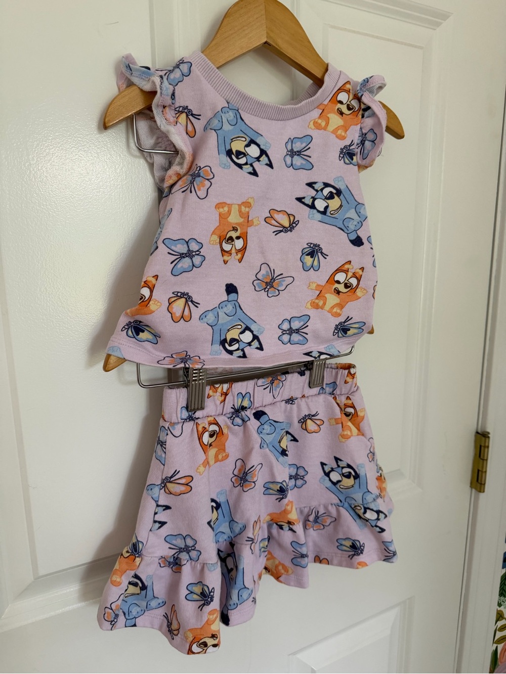 Bluey girls 2-piece outfit, 3T - Picture 2 of 7